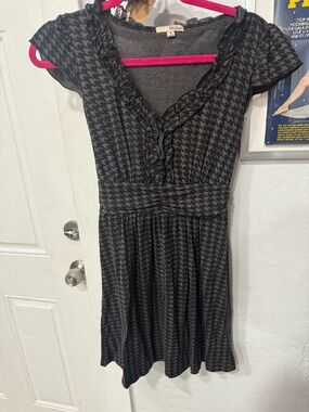 BeBop Black & Gray Houndstooth Ruffle-Trim mini Dress vintage y2k